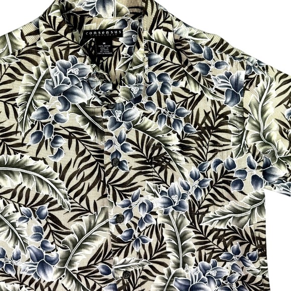 Consensus Other - Consensus‎ Hawaiian Shirt Men M Floral Short Sleeve Rayon Aloha Surf Tiki Beach